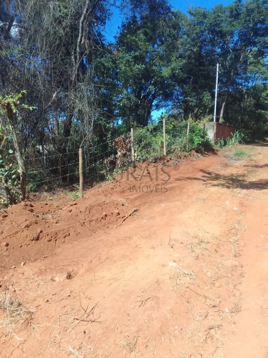 terreno-venda-chacaras-financiadas-faz-olhos-dagua-em-mateus-leme-1106577